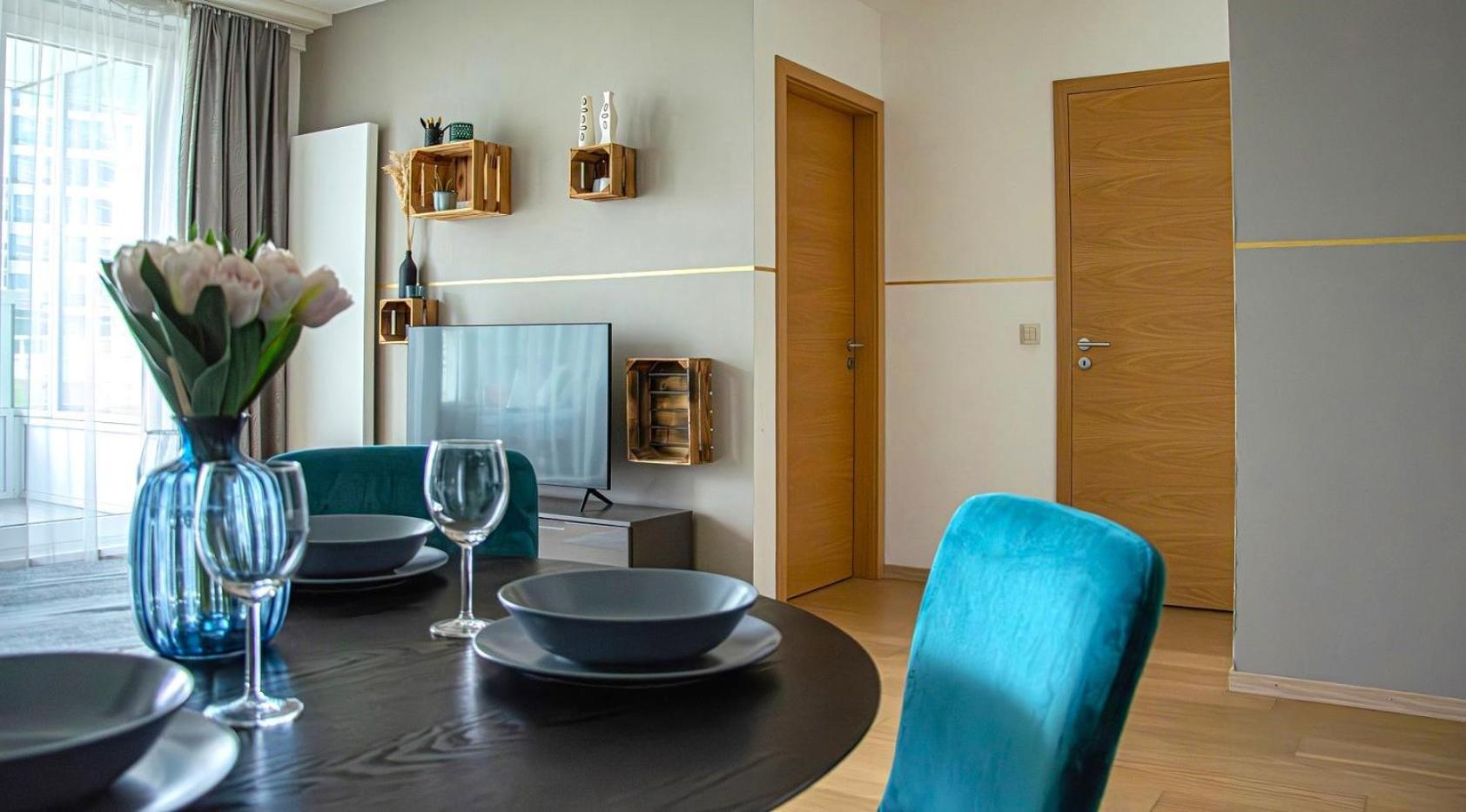 Stylish Getaway In Prime Bratislava Location - By The Danube And Old Town Apartment Exterior photo